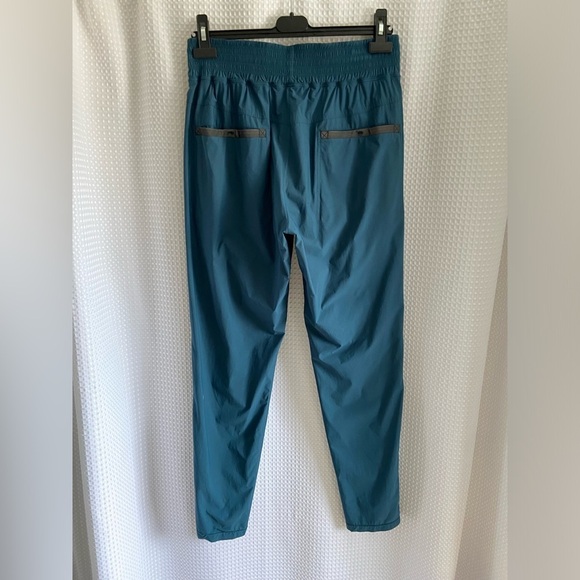 Women’s Lululemon Athletica Run With Rover Pant Alberta Lake size 6 (lined) - Picture 12 of 16